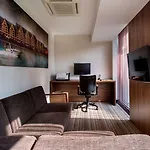 Wyndham Hotel