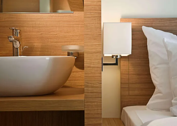 Wyndham 호텔 4*
