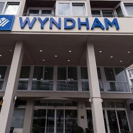 Wyndham 酒店