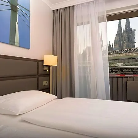 Wyndham 4* Colónia