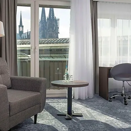 Hotel Wyndham 4*
