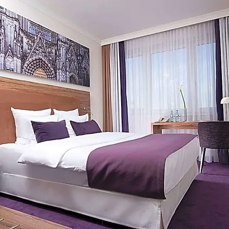 Hotel Wyndham 4*
