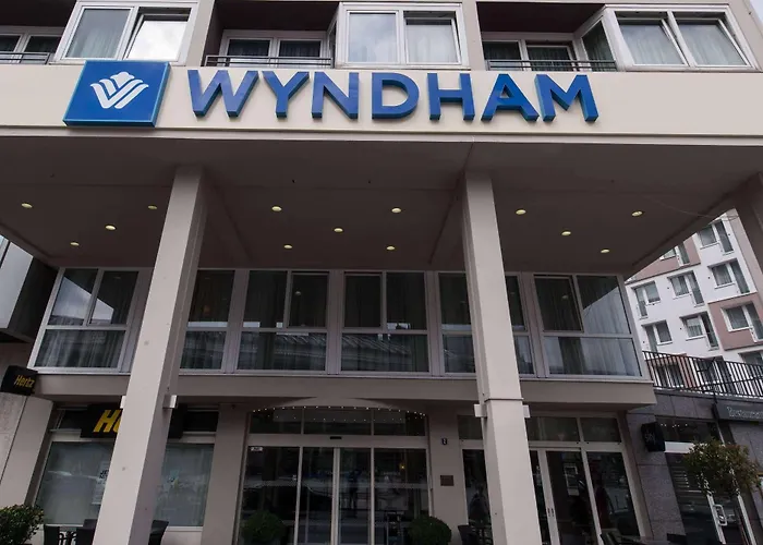 Wyndham 호텔